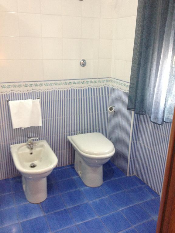 Hotel L' Anicre Varcaturo Δωμάτιο φωτογραφία